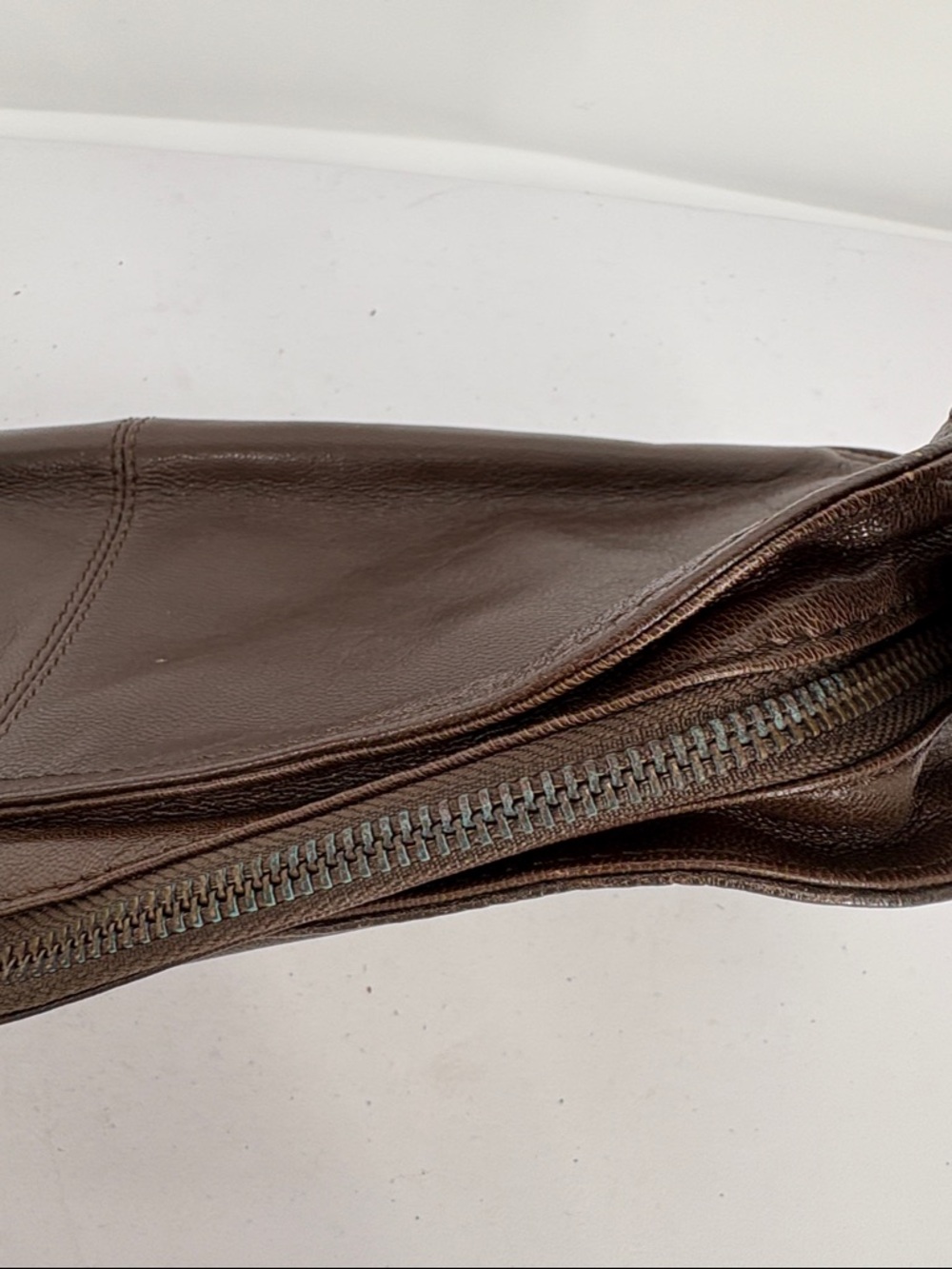 🎪 Via Spiga Dark Brown goat Napa Leather Shoulder Bag with Gold Hardware - Picture 14 of 16